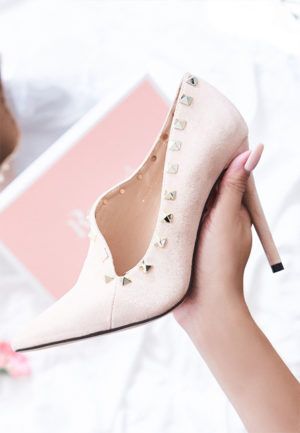 Pantofi dama Anelise Bej ieftini online din materiale de calitate