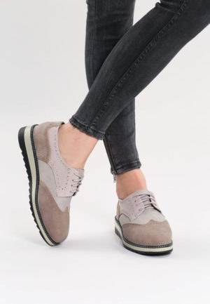Pantofi Oxford Sabrinia Bej ieftini online din materiale de calitate