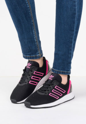 Pantofi sport negri Adidas ZX FLUX ADV pentru femei cu insertii de roz si talpa comoda