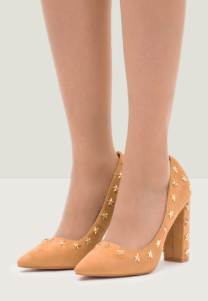 Pantofi dama Malina Bej ieftini online din materiale de calitate