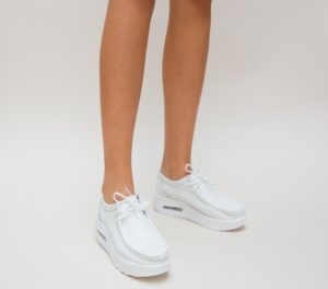 Pantofi dama albi cu talpa inalta de 4cm Ramusca confectionati din piele naturala de calitate