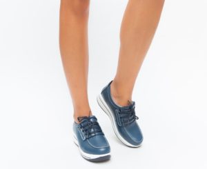 Pantofi de zi bleumarin casual cu sireturi si o usoara talpa ortopedica Ronto