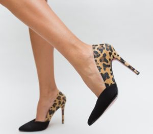 Pantofi eleganti negri stiletto cu imprimeu leopard Lorys