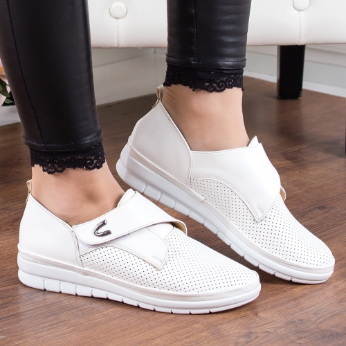 Pantofi Carisa albi casual ieftini online