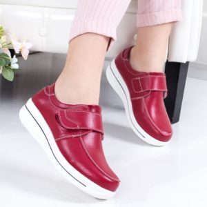 Pantofi dama rosii casual de piele naturala comozi si stilati Alassy cu inchidere cu arici