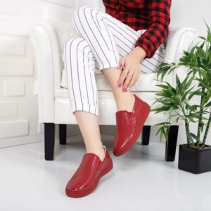 Pantofi rosii slip-on casual foarte comozi si moderni realizati din piele naturala Artura