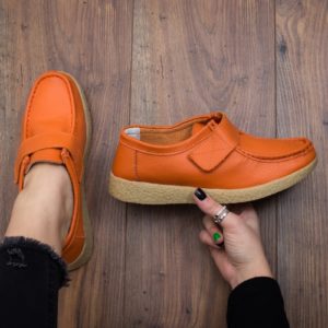 Pantofi portocalii de dama din piele naturala Bisos pentru primavara