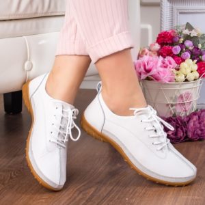 Pantofi casual albi de piele naturala cu sireturi Miniki pentru primavara
