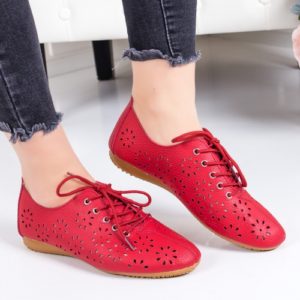 Pantofi comozi rosii fara toc casual de primavara din piele naturala cu perforatii Minobo