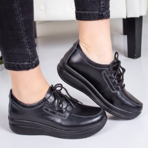 Pantofi dama negri cu sireturi de primavara din piele naturala de calitate Olato