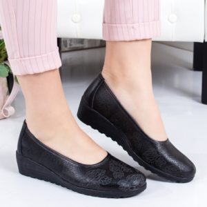 Pantofi Piele Orsali negri 19 de calitate