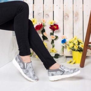 Pantofi de dama slip-on argintii casual pentru office realizati din piele naturala Wanda