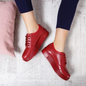 Pantofi dama rosii casual cu sireturi realizati din piele naturala cu aspect lucios Eider